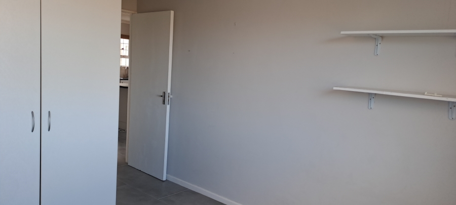 To Let 2 Bedroom Property for Rent in Diep River Western Cape